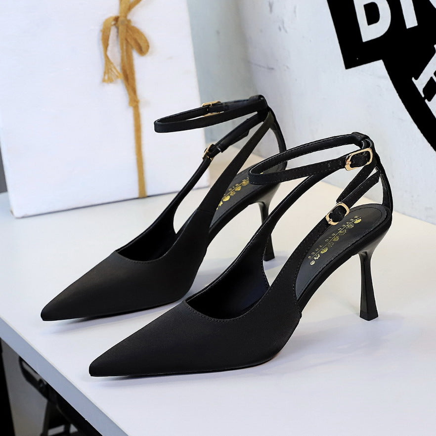 Safari Walk Strap Heels