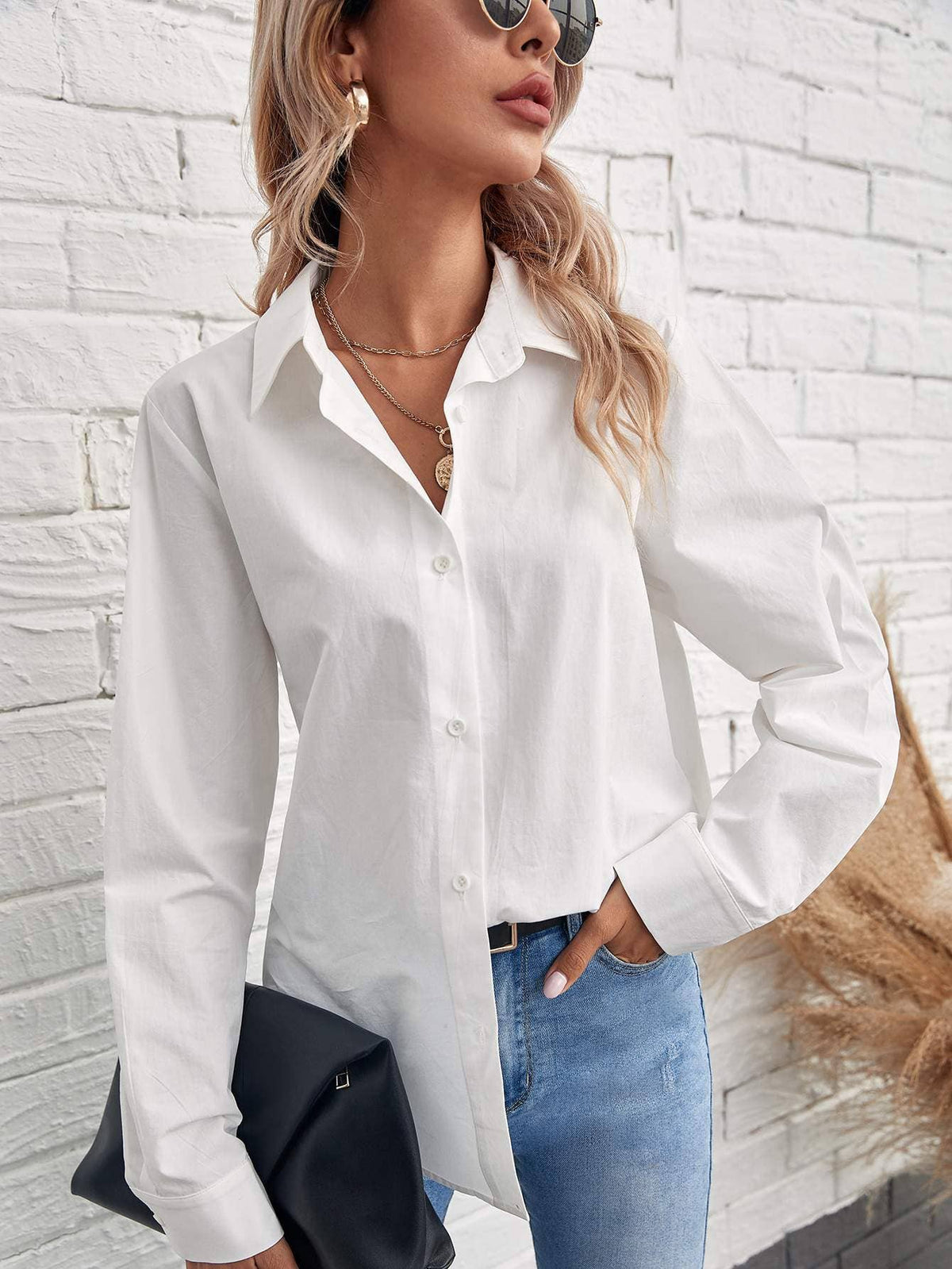 Classic White Button-Up Shirt for Everyday Boutique Styling
