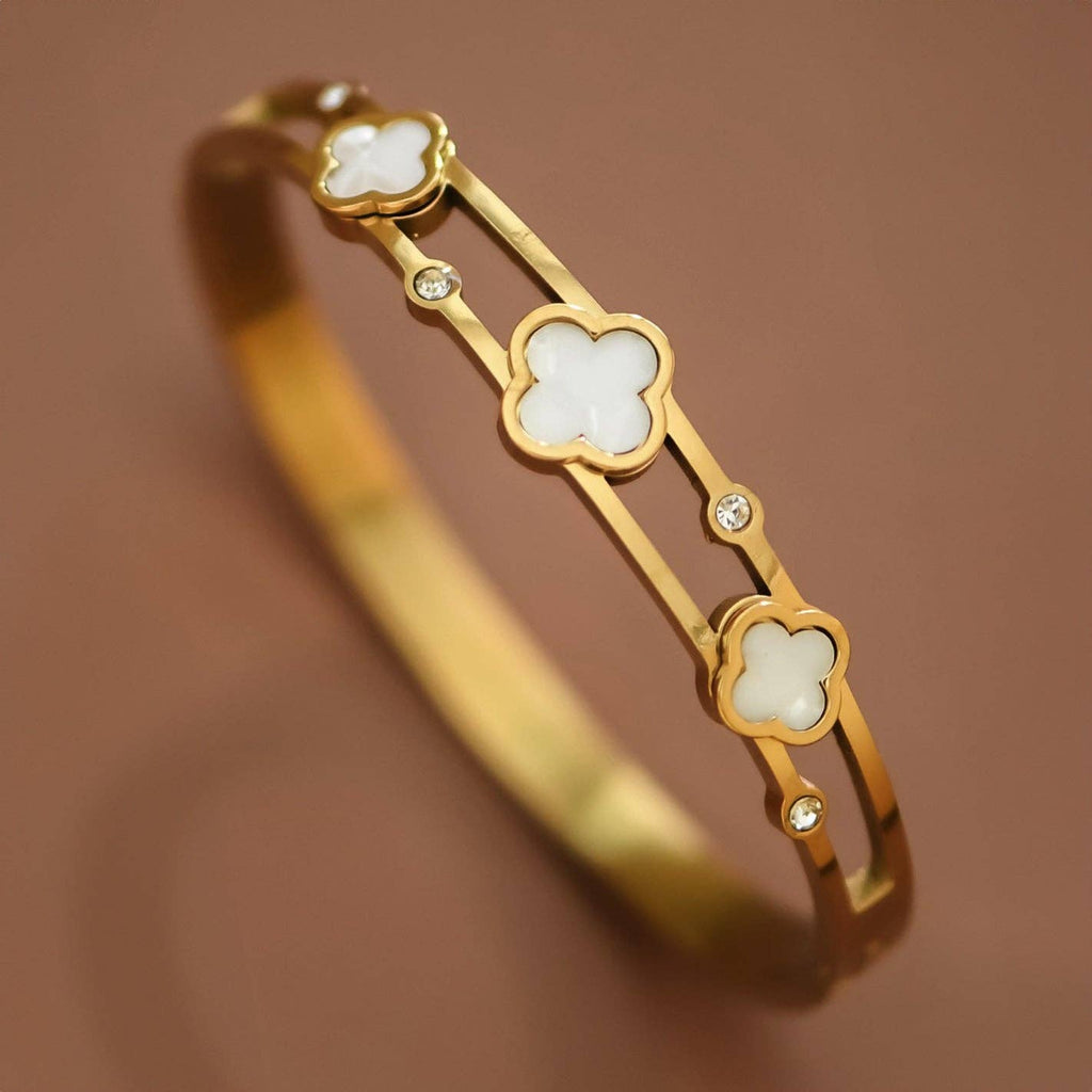 The 18K Gold Charmed Life Clover Bangle