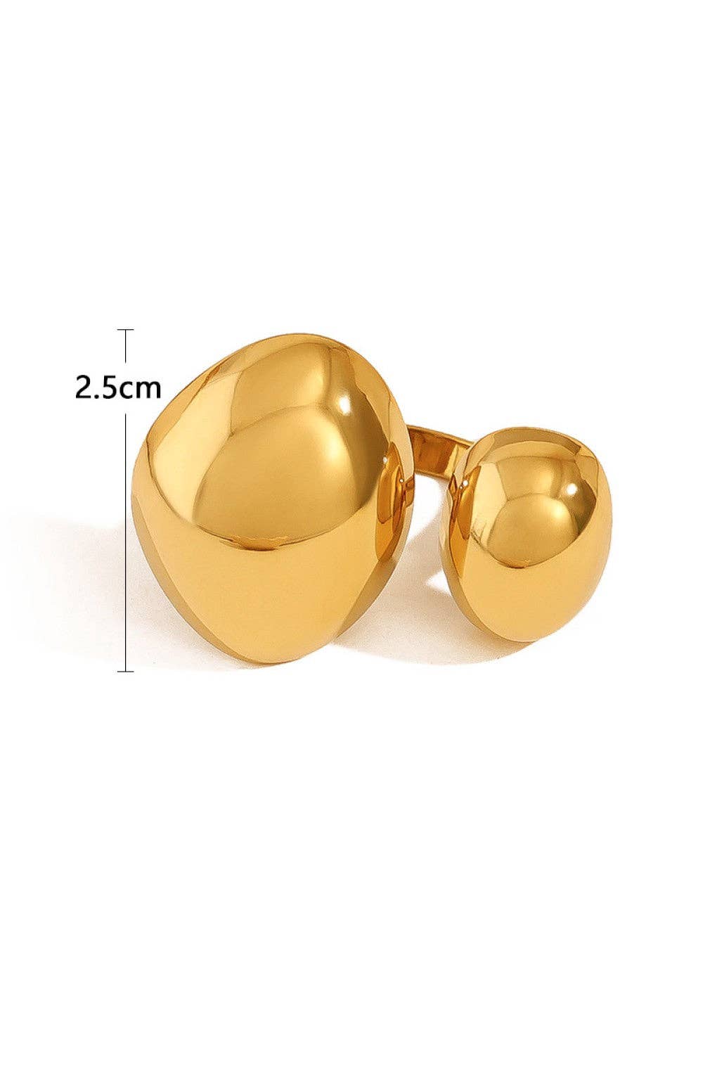 The Center of Attention 18K Gold Ring